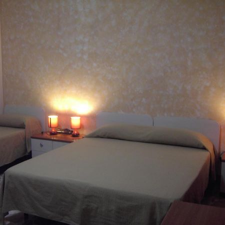 Motta SantʼAnastasia Etna Inn מראה חיצוני תמונה