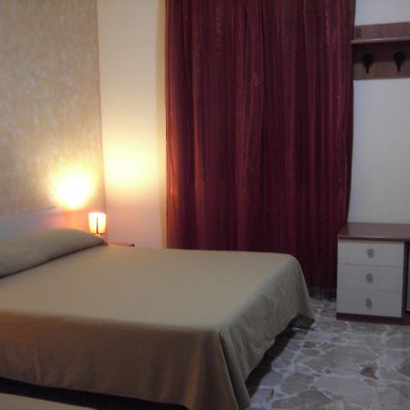Motta SantʼAnastasia Etna Inn מראה חיצוני תמונה