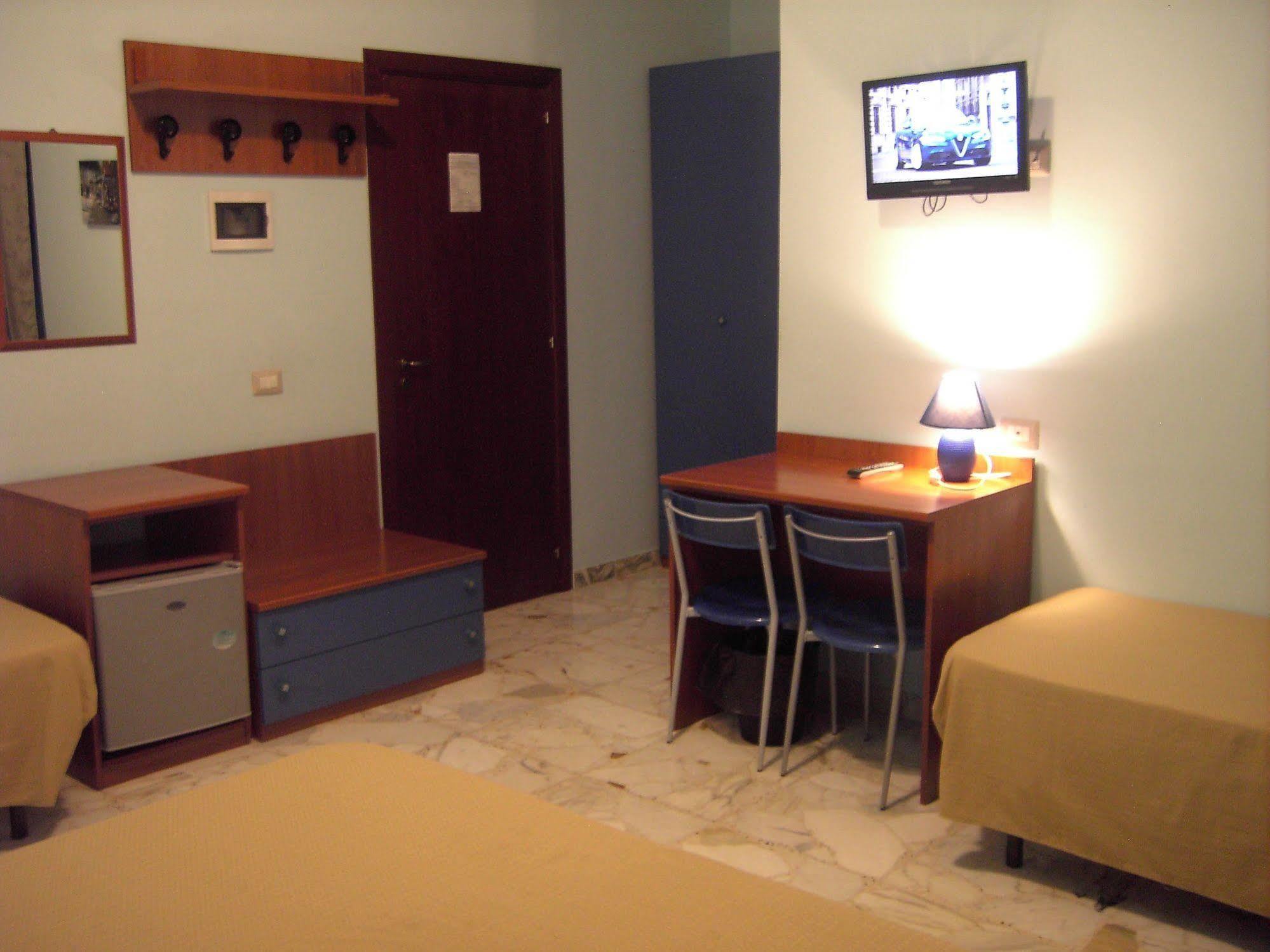 Motta SantʼAnastasia Etna Inn מראה חיצוני תמונה