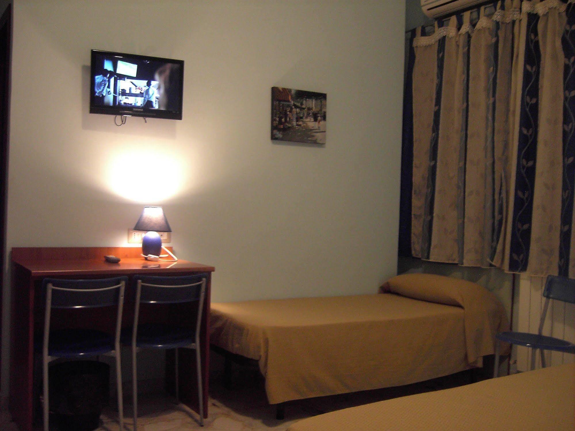 Motta SantʼAnastasia Etna Inn מראה חיצוני תמונה